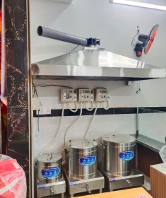 Nồi Nấu Cháo Lòng 50 Lít Bảo Phát: Inox 304 Dày Dặn, Van Xả Cháo Lớn Vệ Sinh Tiện Lợi