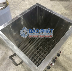 Nồi nấu bánh chưng hình vuông: Xếp nhiều hơn, Lời to hơn dịp Tết 2026.