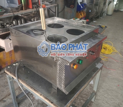 Bí Quyết Quản Lý Giờ Cao Điểm Quán Bún Phở: Có Nên Đầu Tư Bếp Trụng 4 Ngăn Bằng Điện?
