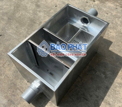 Quán Ăn Hay Bị Tắc Cống Nước Chỗ Rửa Chén Vì Không Có Bể Tách Mỡ